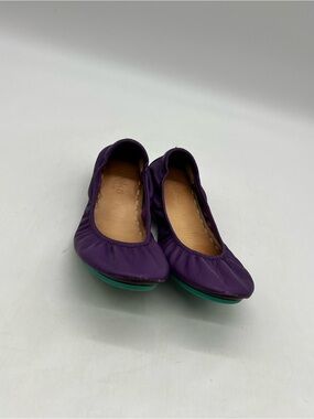 Tieks by Gavrieli Women’s size 7 purple Leather Ballet Flats Foldabale Shoes.